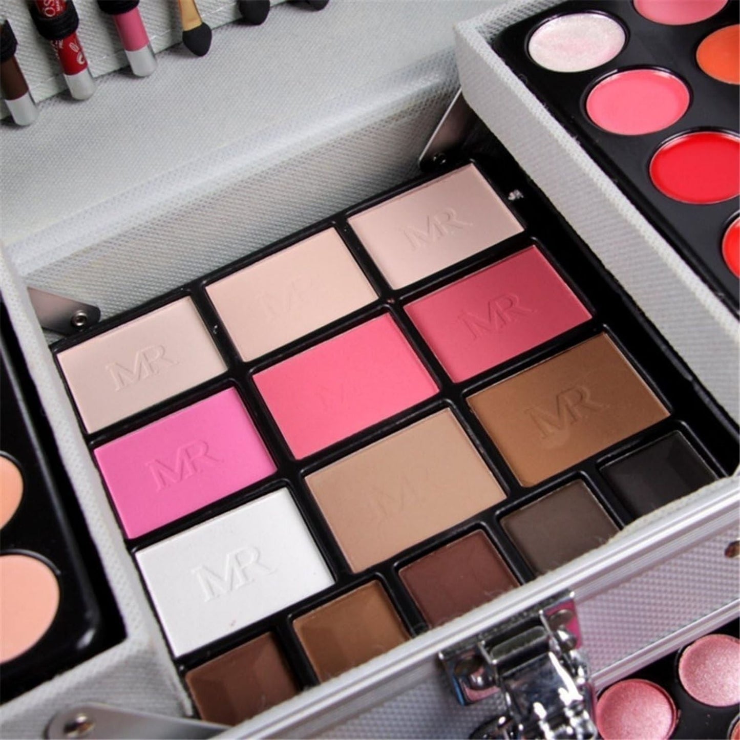 Palette de maquillage professionnelle